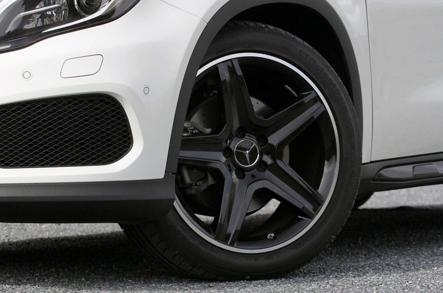  Mercedes-Benz GLA250 4Matic 2014 года  (фото 12 из 60)